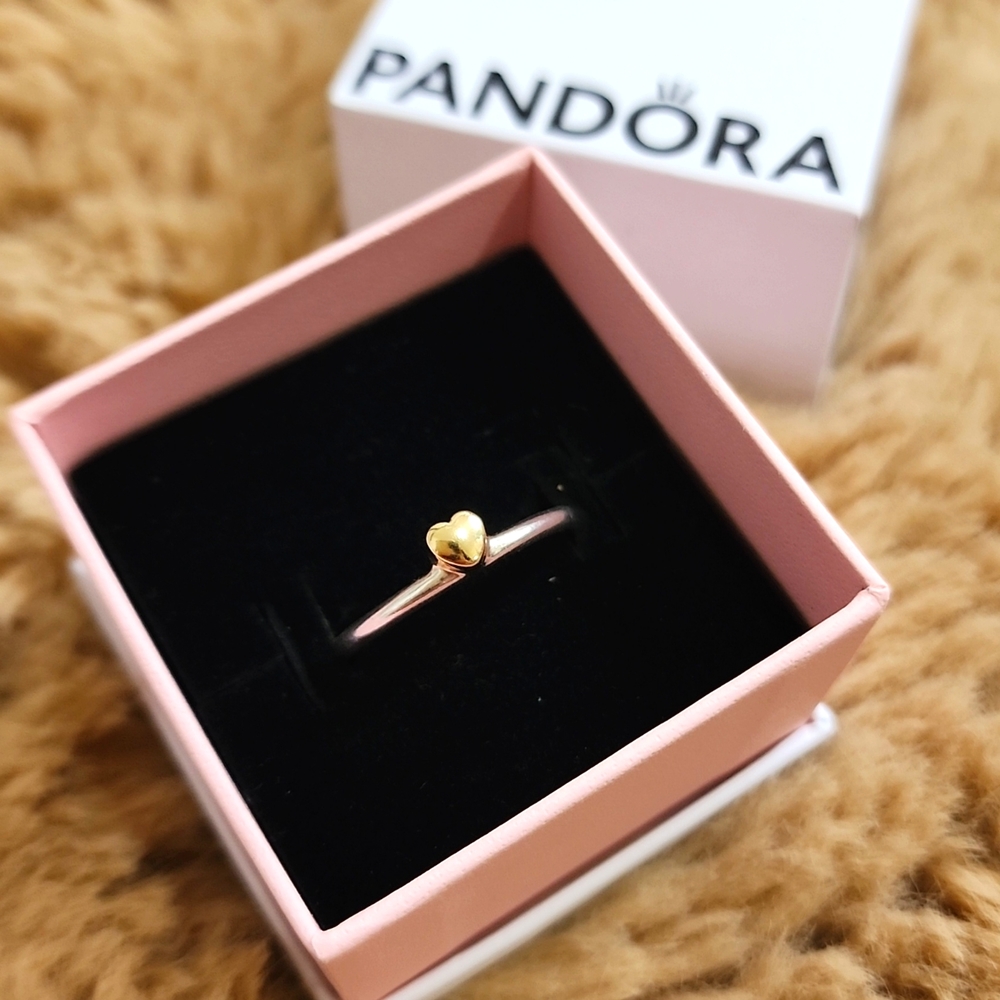 Pandora jizsaw heart ring